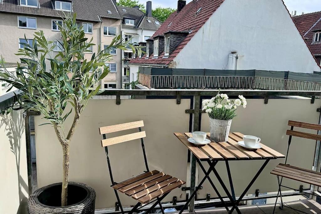 15 Minuten Fussweg Zum Stadion Und Privatparkplatz Dortmund Exterior foto